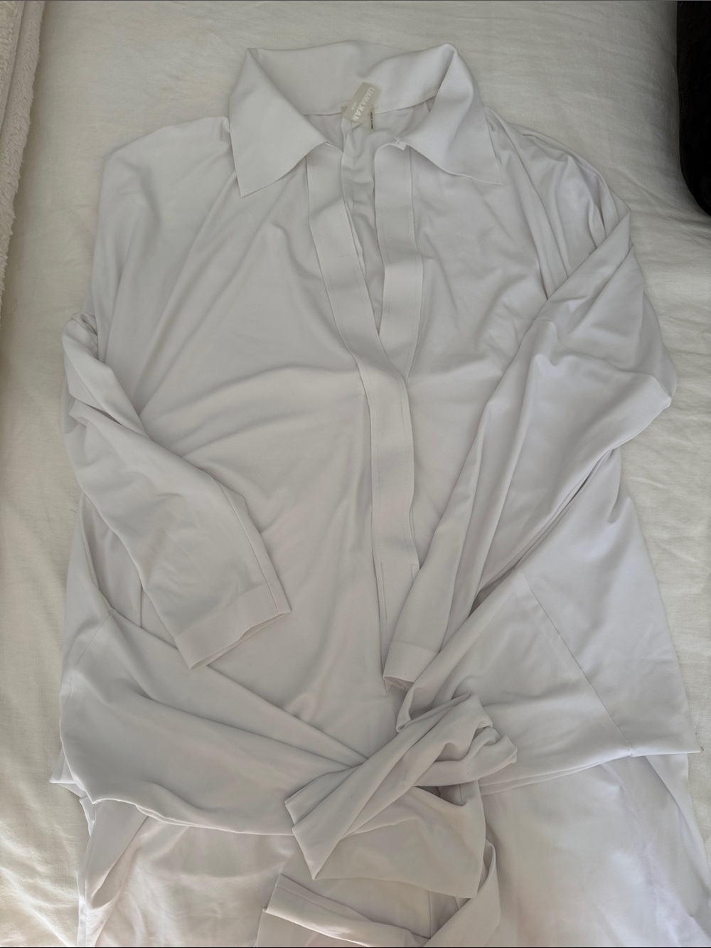 Norma Kamali shirt dress / bathing suit cover - Picture 3 of 4